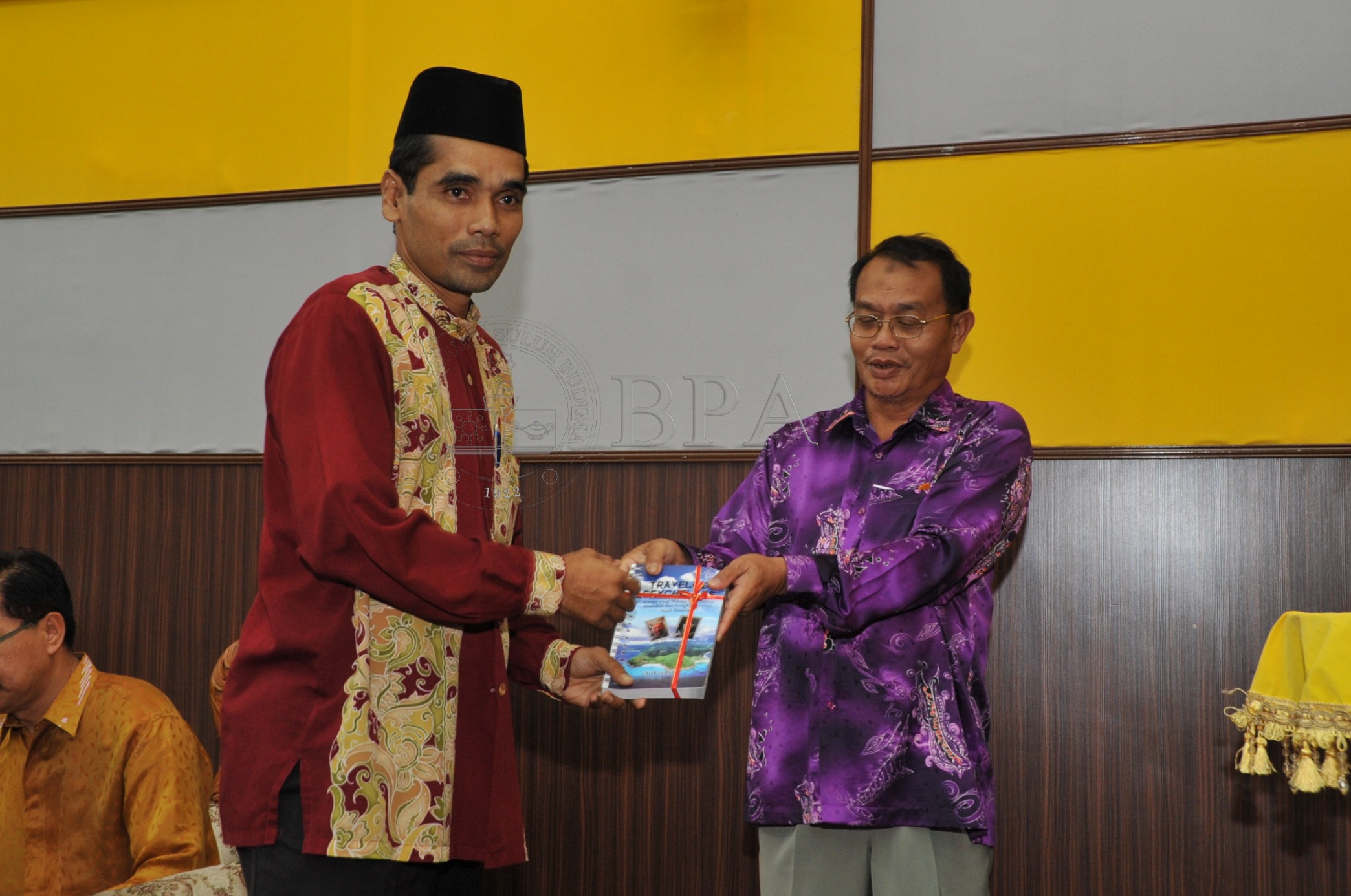 BPA 12 96 buku PRO 4400